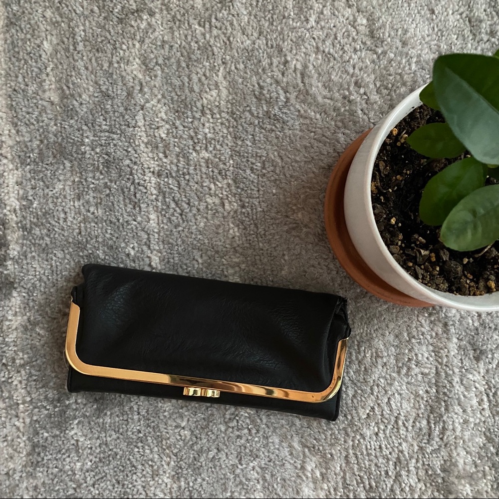 dressbarn clutch purse